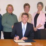 Snohomish County Exec Reardon signs proclamation to eliminate violence against women